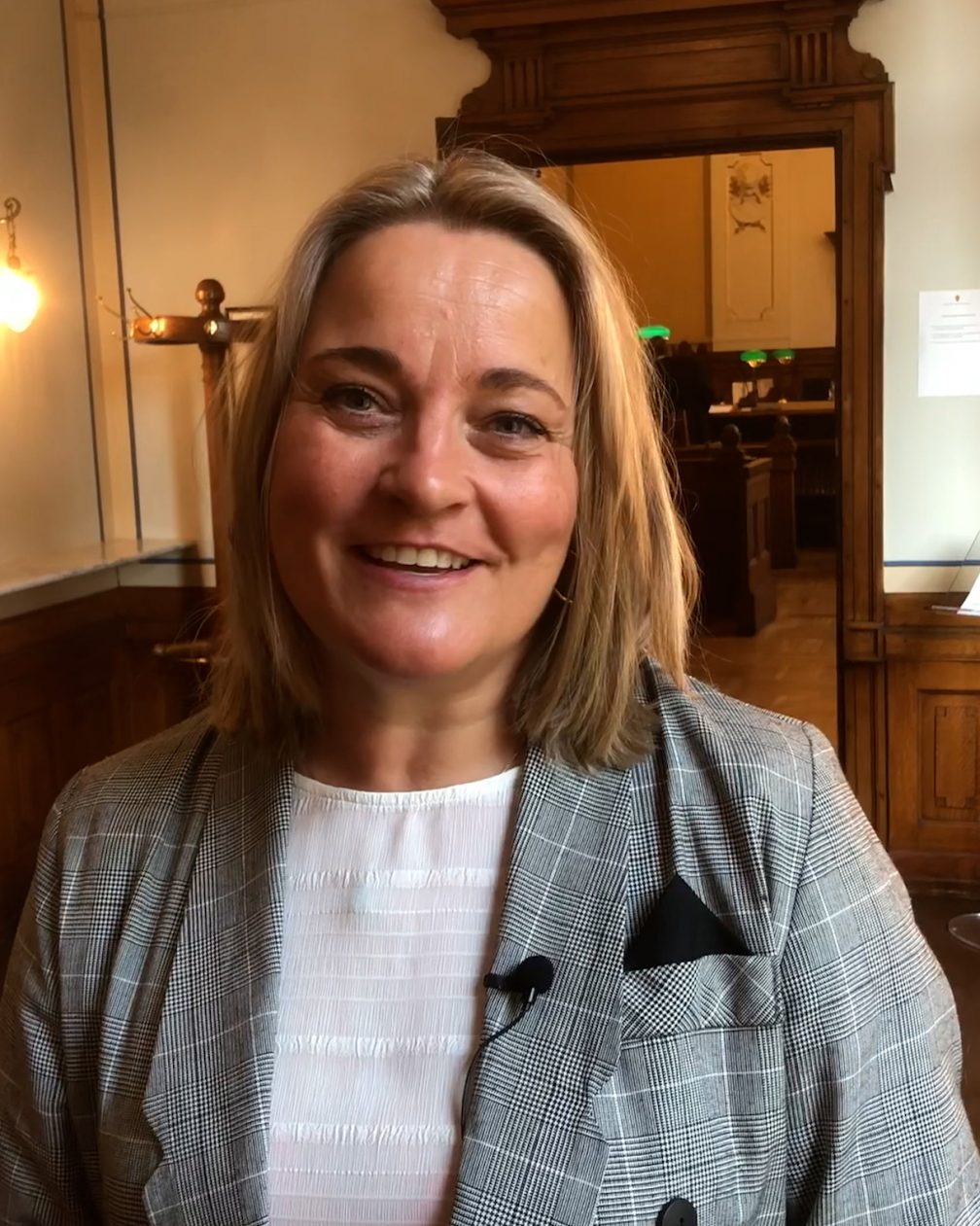 Behandling i Hoyesterett i gang 00 00 02 09 Still001