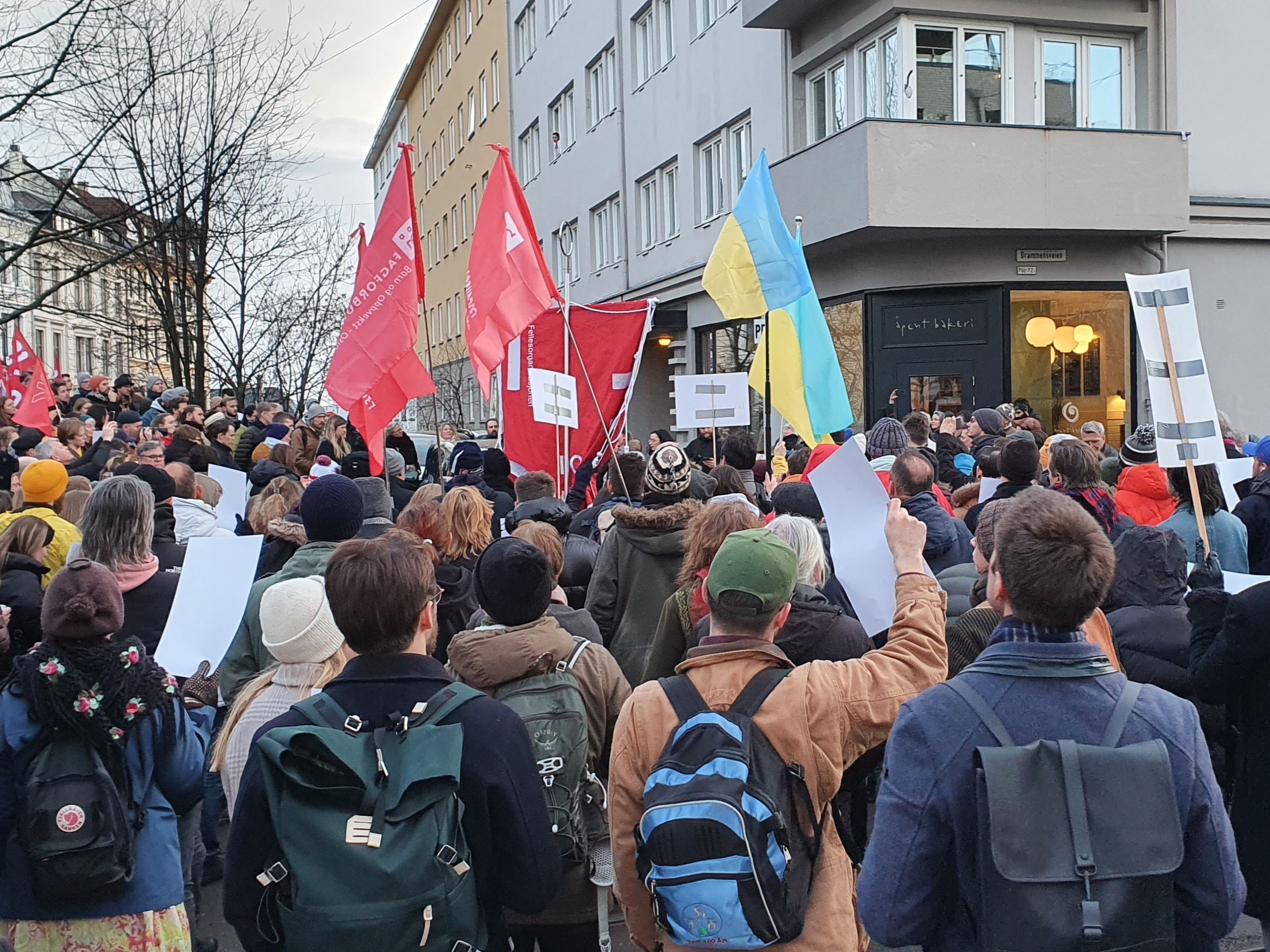 Støttemarkering for Ukraina, ved Russlands ambassade