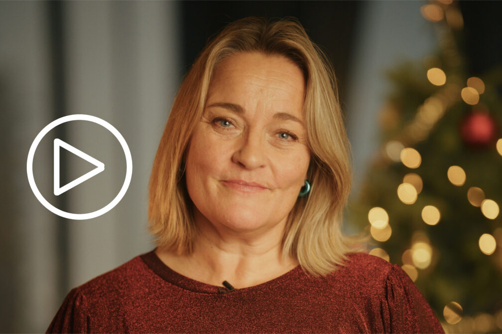 Unn Alma julehilsen 2025 med spill av til venstre 1